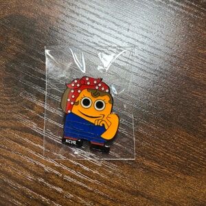 Women’s Day Peccy Pin